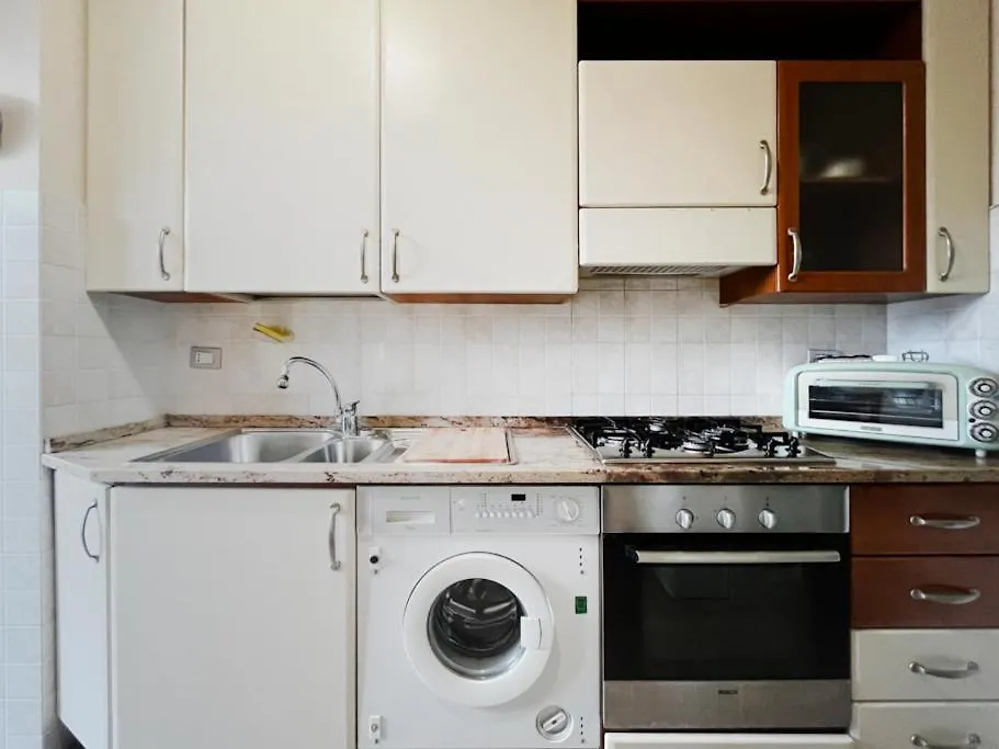 20 Min Duomo Vintage Apartment Milan