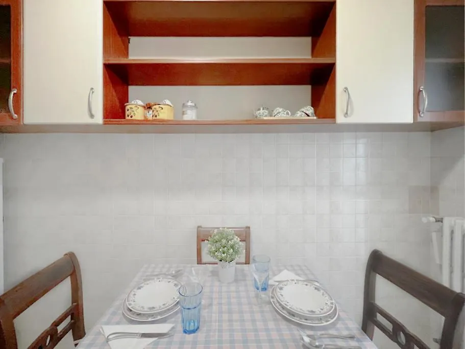 20 Min Duomo Vintage Apartment Milan